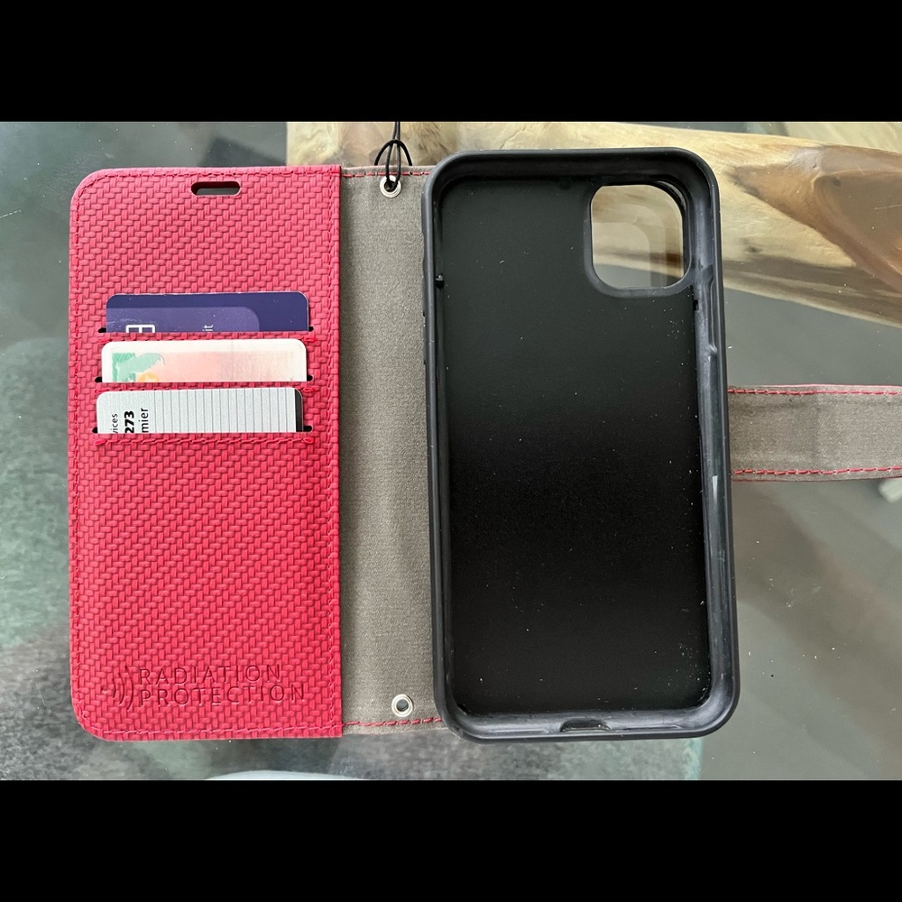 EMF & RFID Blocking Cellphone Case for iPhone 11